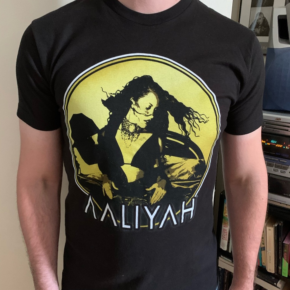 Aaliyah- Unisex Tee - Size Medium